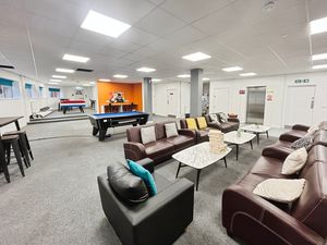 Common room- click for photo gallery